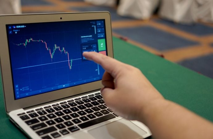 Key Features and Benefits of Trading with MetaTrader 4 (MT4) for Mac, FP Markets