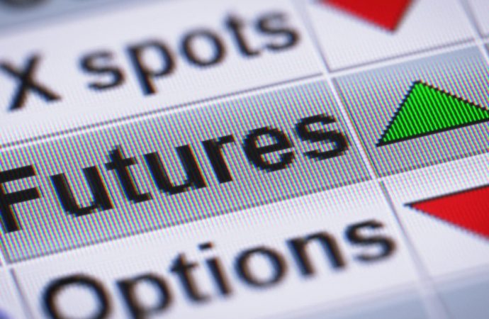Let&#8217;s Talk About Derivatives: Advantages of Trading Futures Over Options, FP Markets