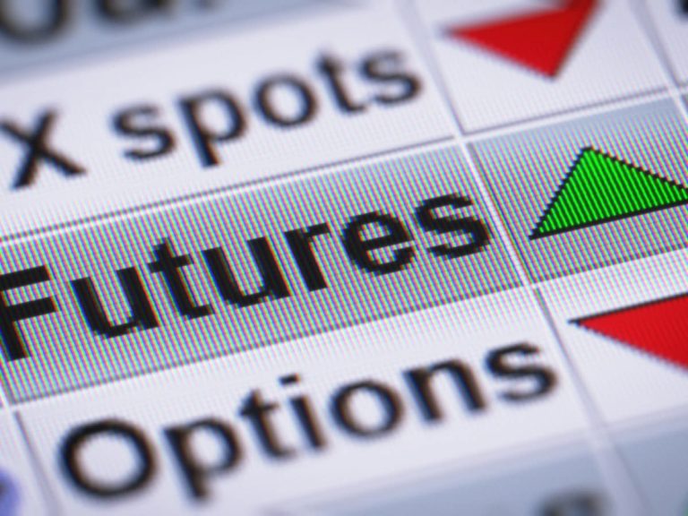 Let’s Talk About Derivatives: Advantages of Trading Futures Over Options