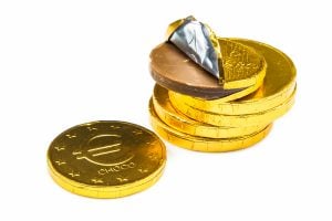 Precious Metals Scams Target Investors: How To Spot And Protect Yourself?, FP Markets
