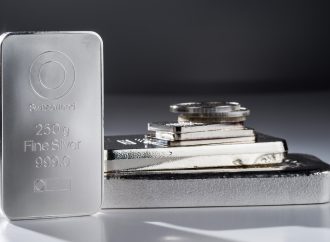 On Metals Trading: Ways to Buy Silver